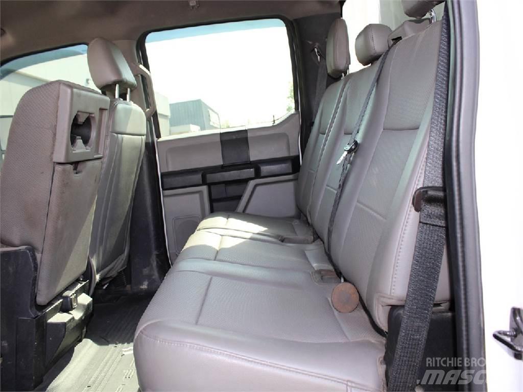 Ford F550 Camiones bañeras basculantes o volquetes