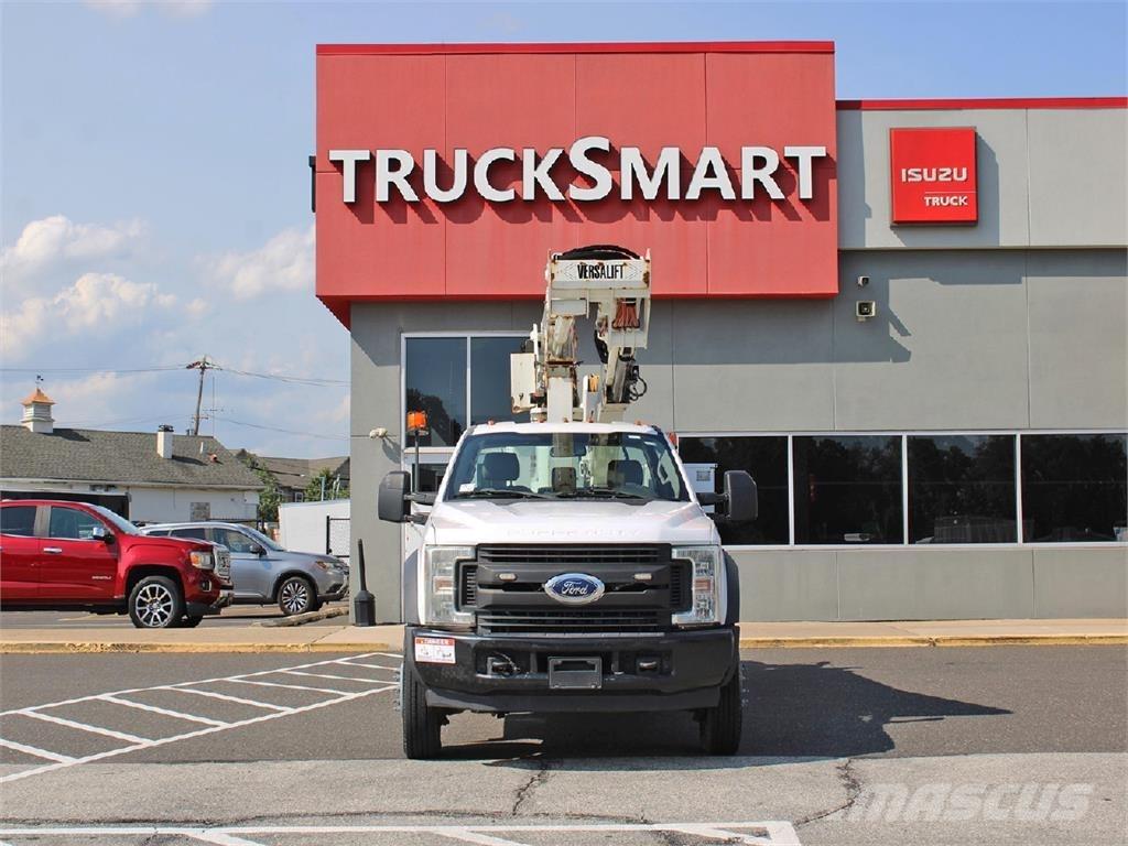 Ford F550 Vehículos - Taller