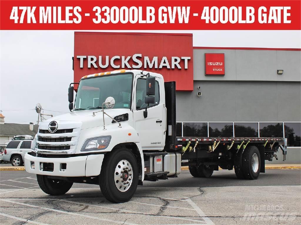 Hino 338 Camiones plataforma