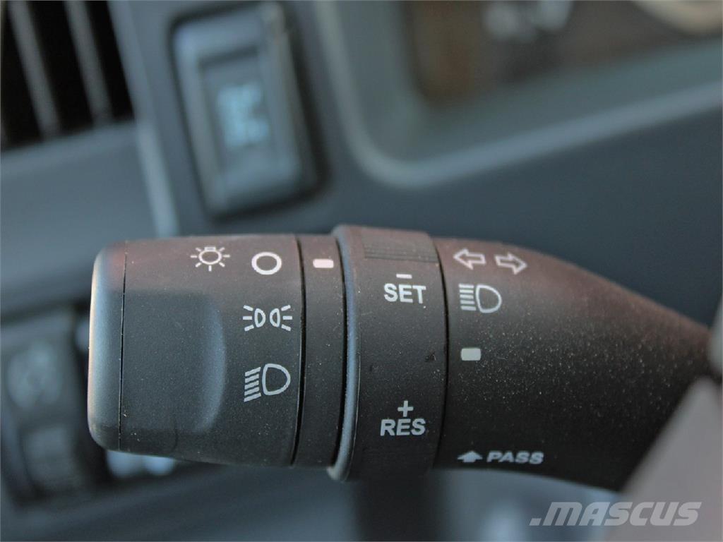 Isuzu NRR Vehículos - Taller