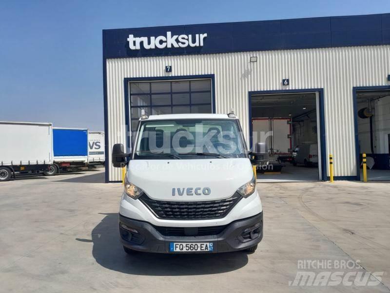 Iveco 35C14 Furgonetas caja abierta