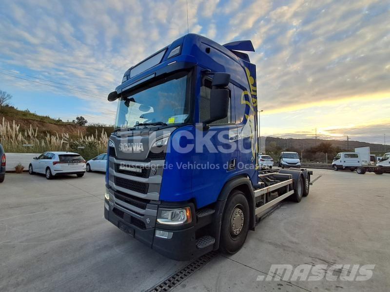 Scania R530 Camiones chasis