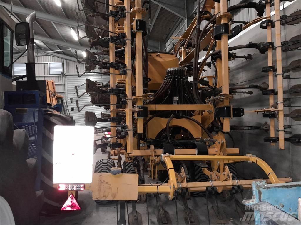 Claydon 8M TRAILED Agricultura - Otros