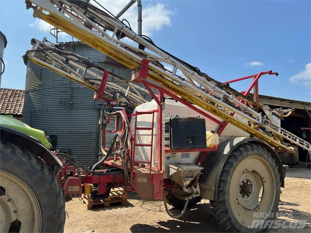 Landquip 3000L Pulverizadores arrastrados