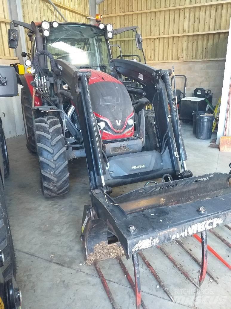Valtra A115MH4 Tractores