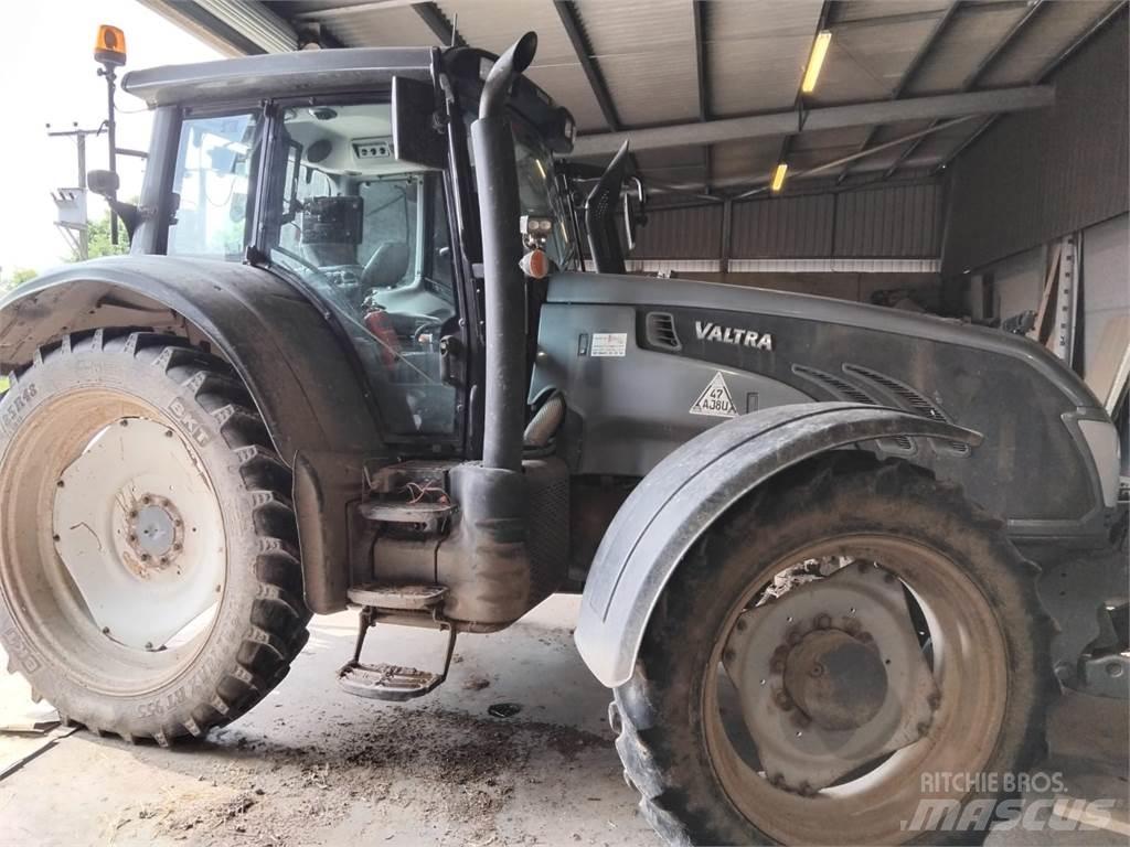 Valtra T183V Tractores