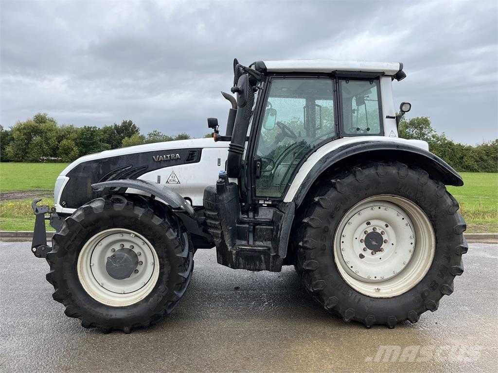 Valtra T203D Tractores