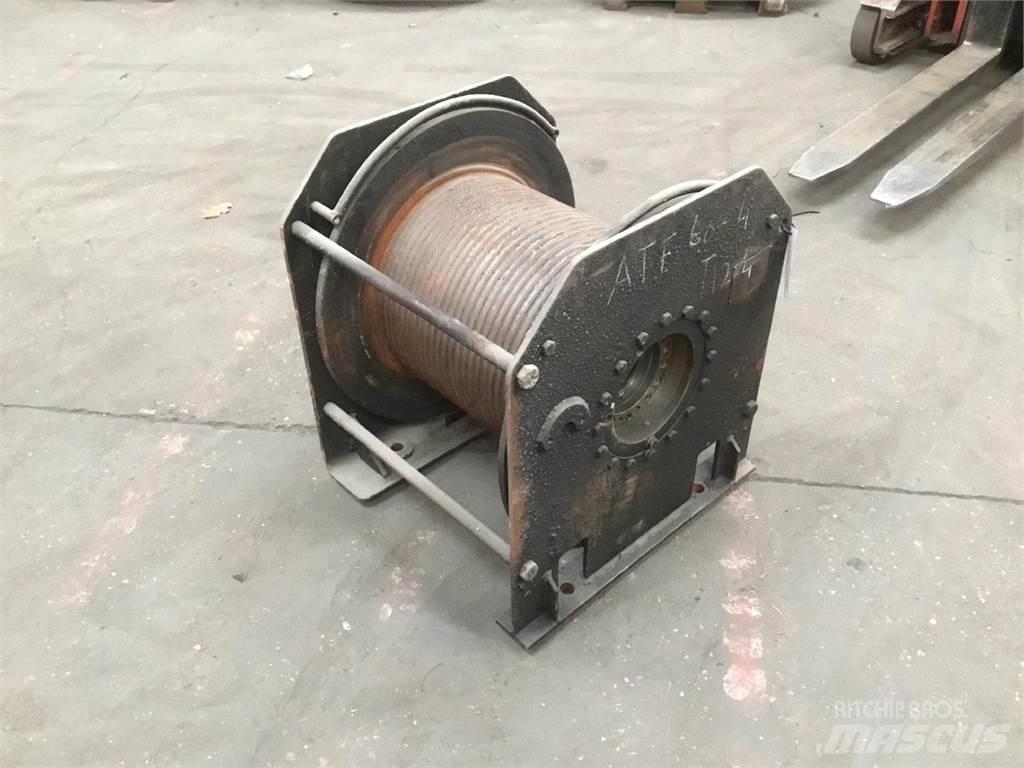 Faun ATF 60-4 winch Piezas y equipos para grúas