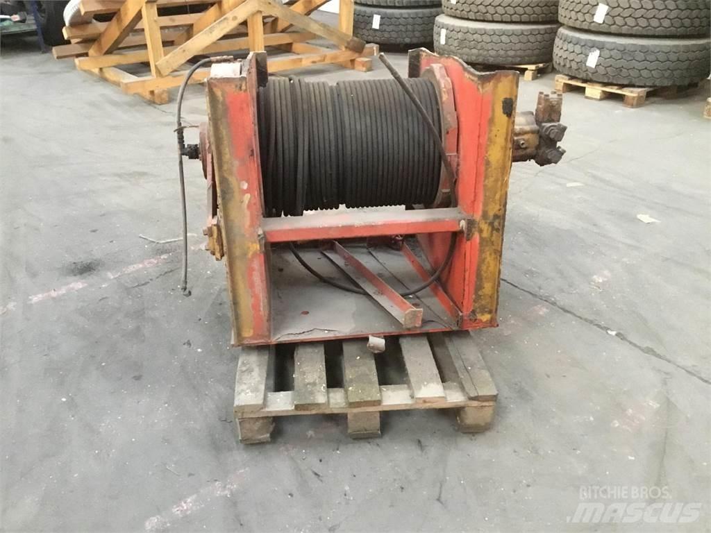 Kato NK 350 winch Piezas y equipos para grúas