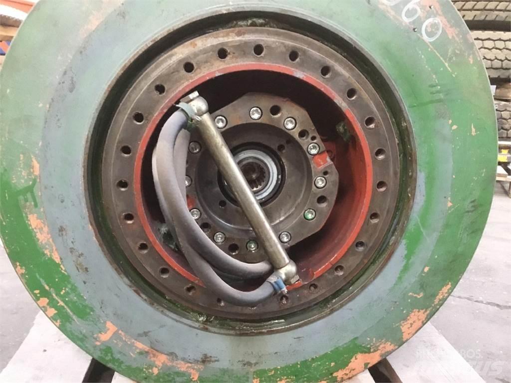Krupp KMK 4060 winch Piezas y equipos para grúas