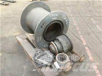 Krupp KMK 4070 winch Piezas y equipos para grúas