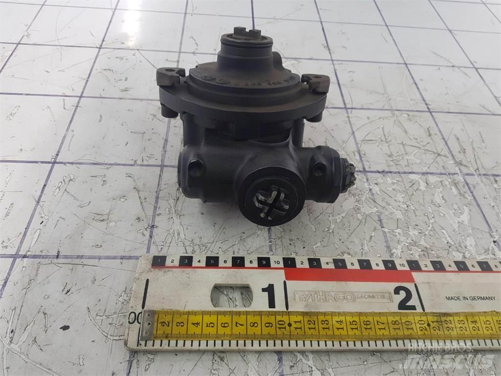 ZF steering pump Piezas y equipos para grúas