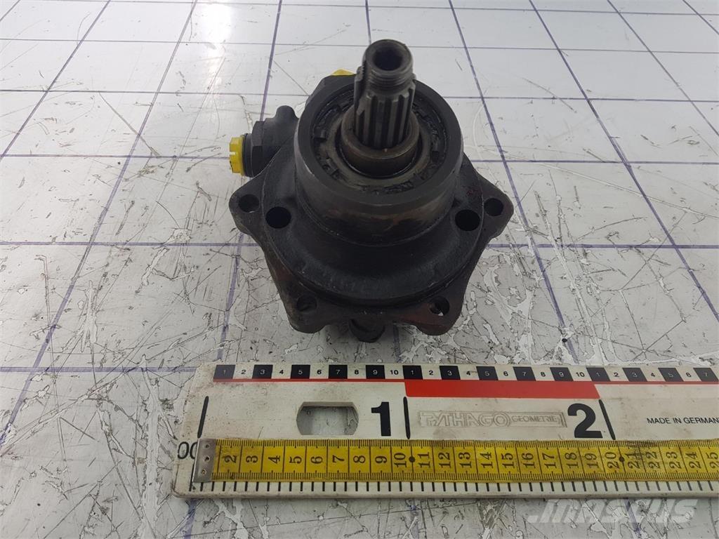 ZF steering pump Piezas y equipos para grúas