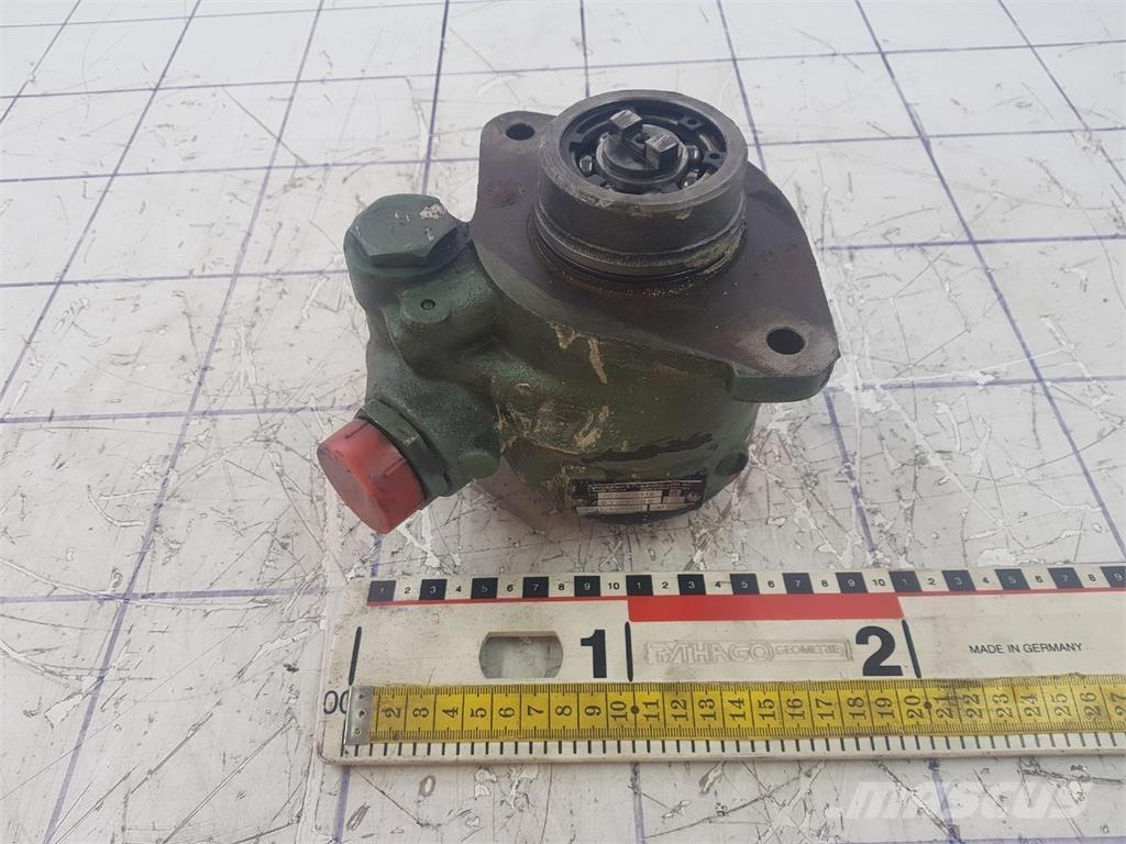 ZF steering pump Piezas y equipos para grúas