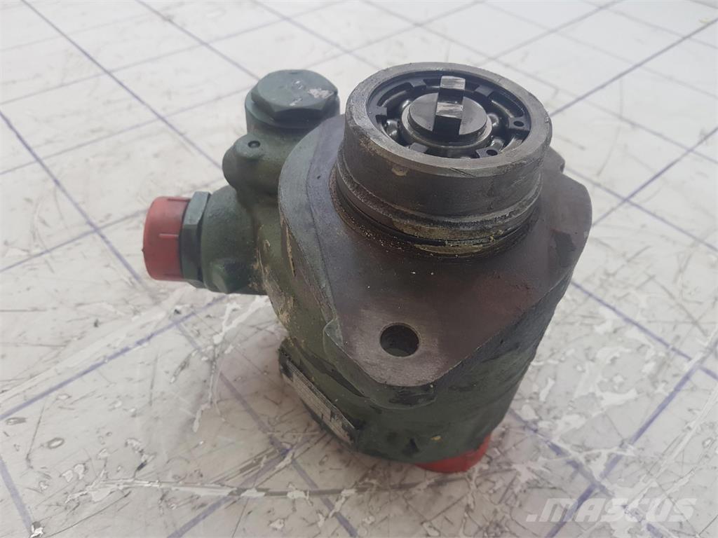 ZF steering pump Piezas y equipos para grúas