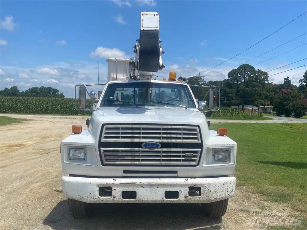 Ford F-800 Construcción - Otros
