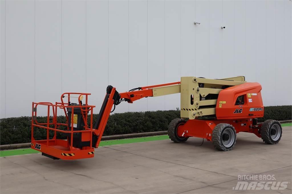 JLG EC 520AJ Plataforma de trabajo articulada