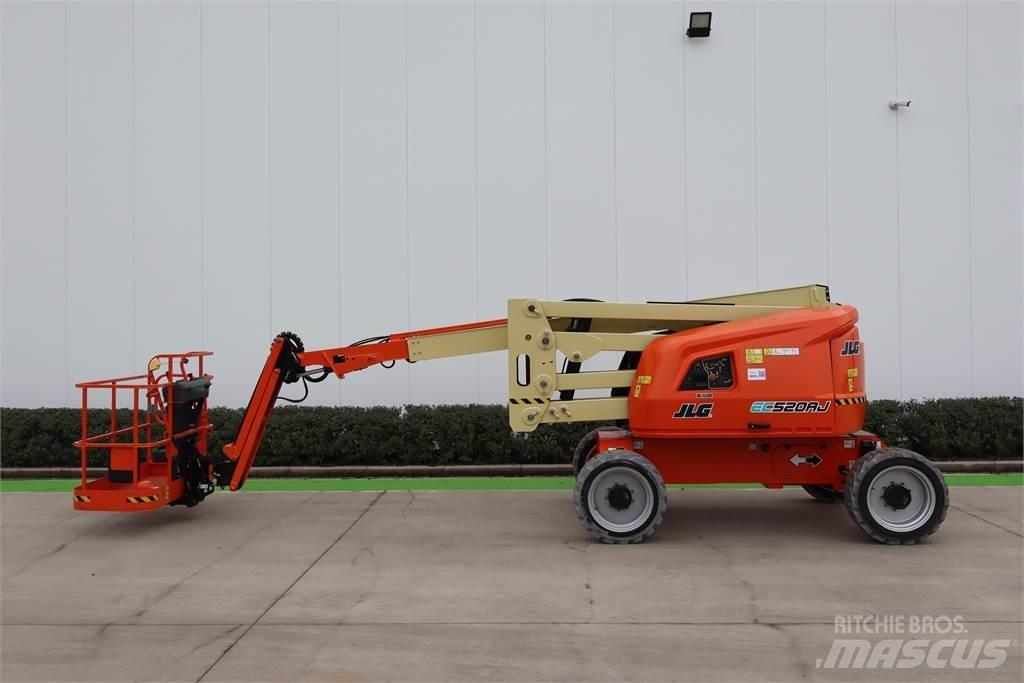 JLG EC 520AJ Plataforma de trabajo articulada