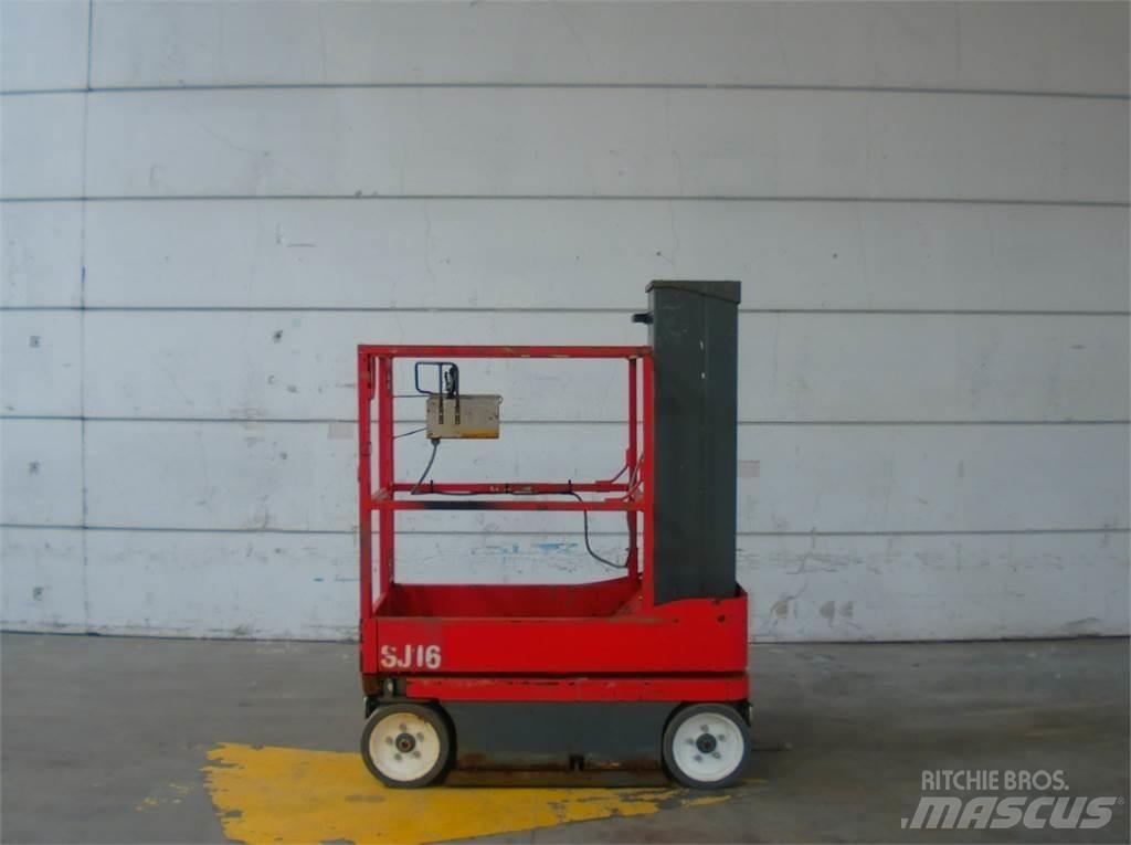 SkyJack SJ16 Ascensores de personal y montacargas de acceso
