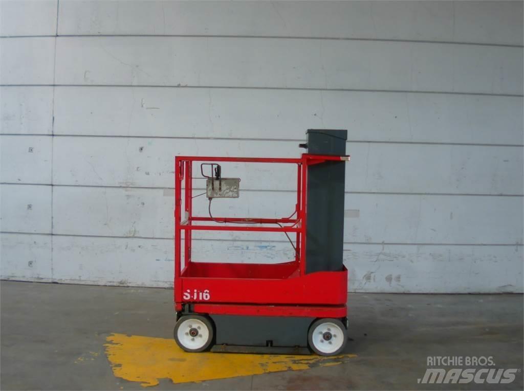 SkyJack SJ16 Ascensores de personal y montacargas de acceso