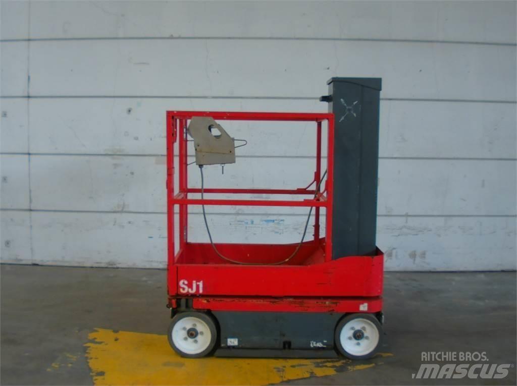 SkyJack SJ16 Ascensores de personal y montacargas de acceso