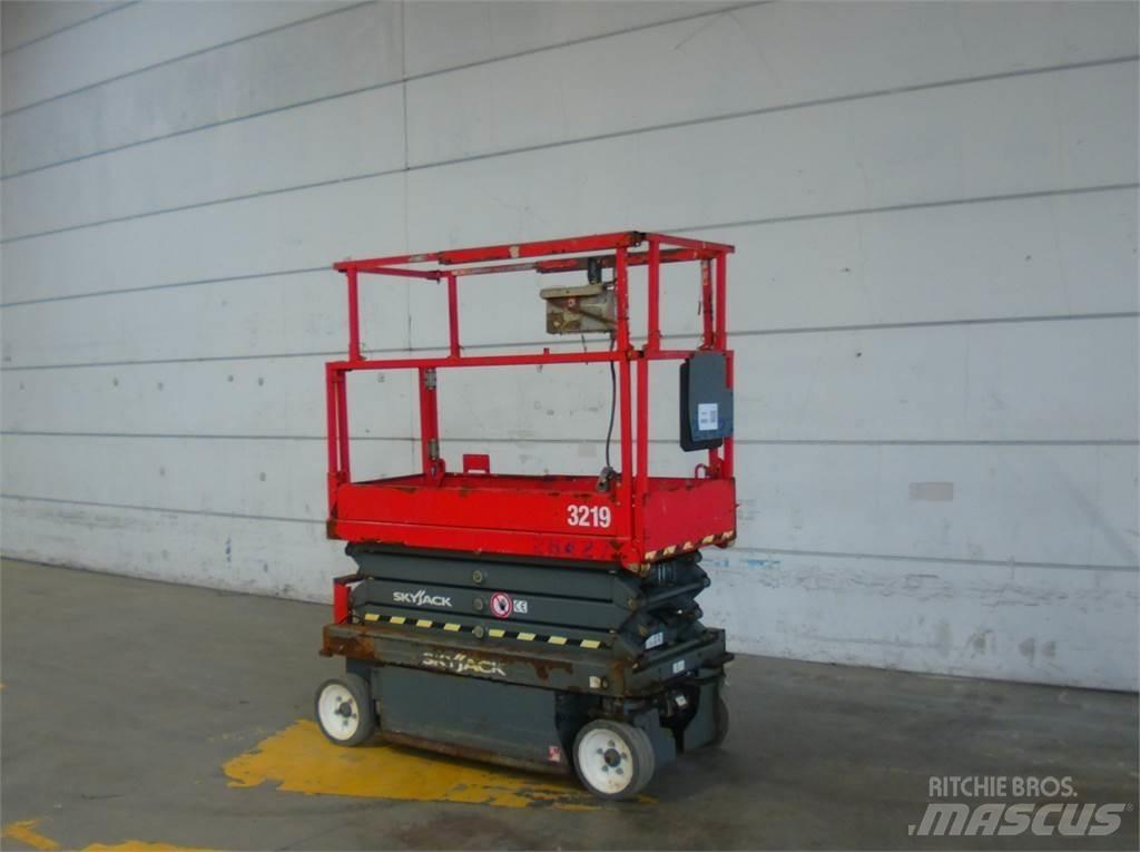 SkyJack SJ3219 Plataformas tijera