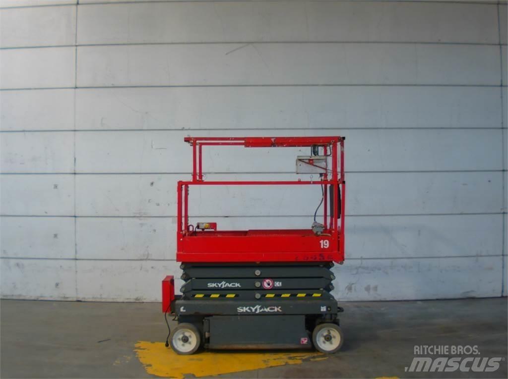 SkyJack SJ3219 Plataformas tijera