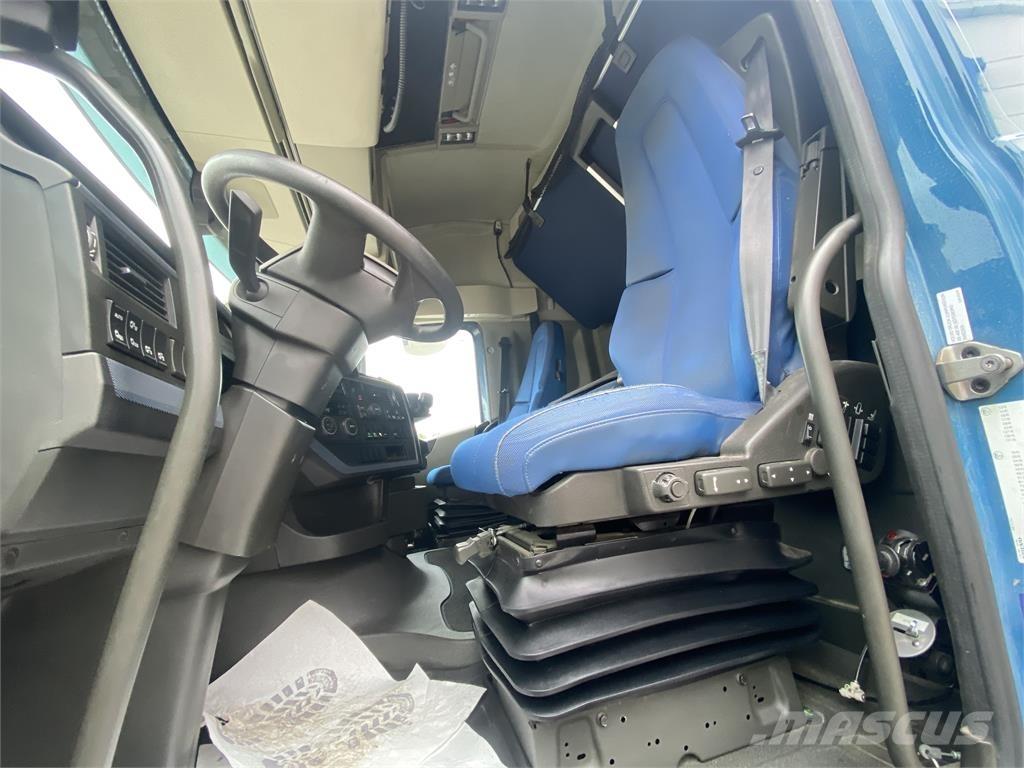 Volvo FH 6x4 Cabezas tractoras