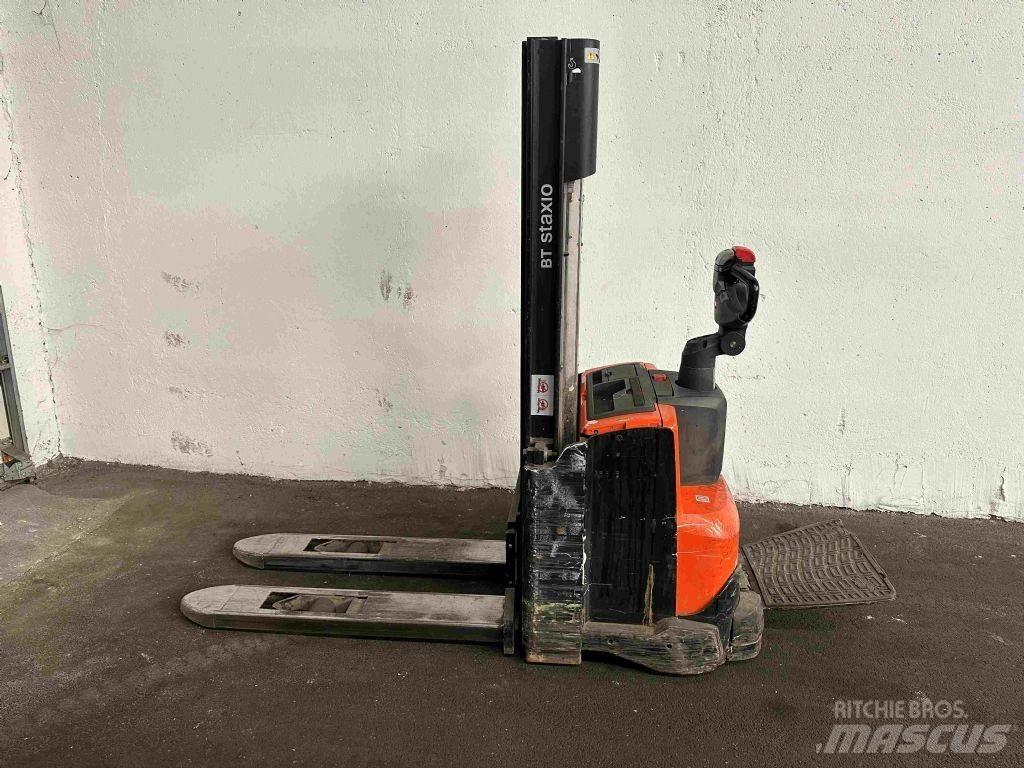 BT SWE 100 Apiladores eléctricos