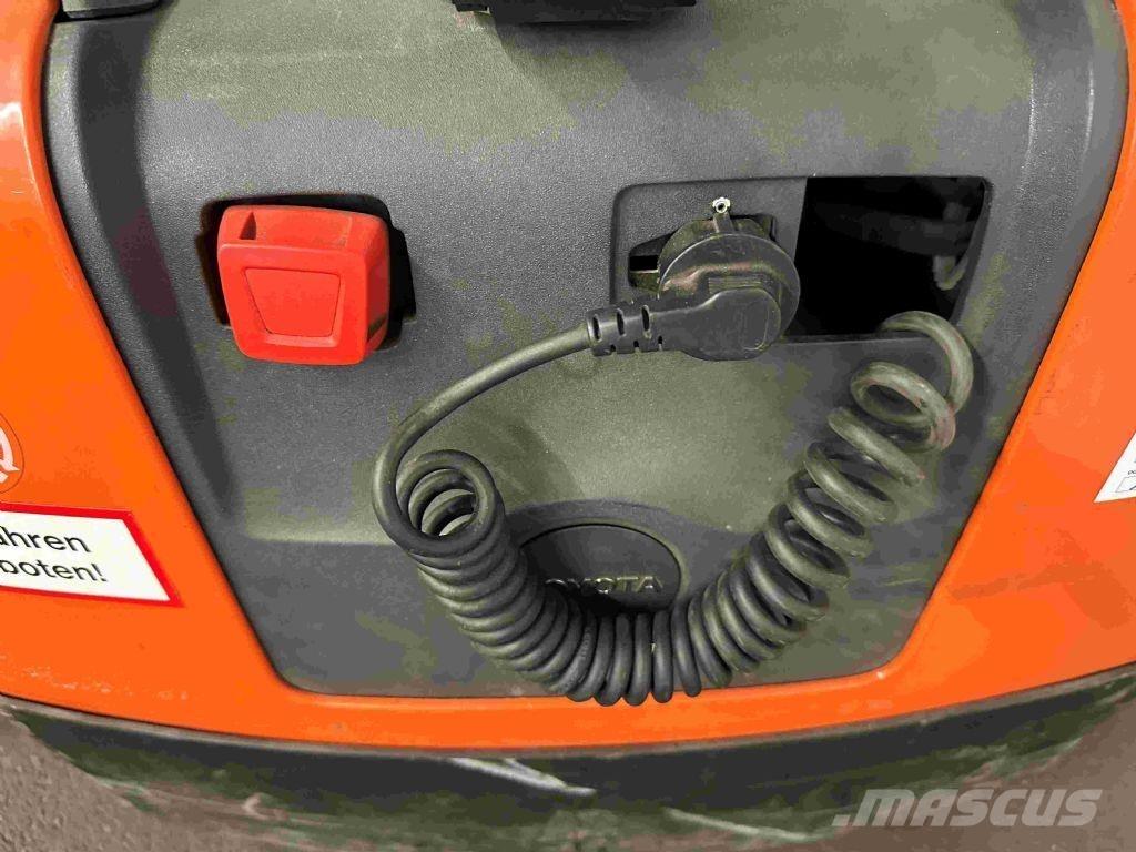 Toyota LWE 130 Transpaletas Electricas