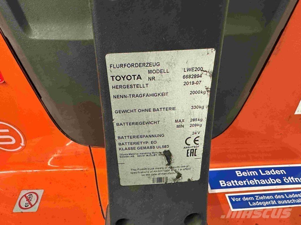 Toyota LWE 200 Transpaletas Electricas