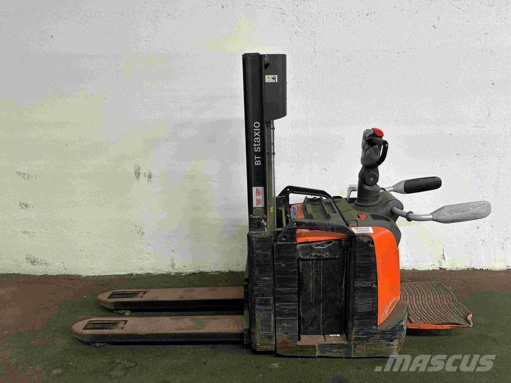 Toyota SPE 200 D Apiladores eléctricos