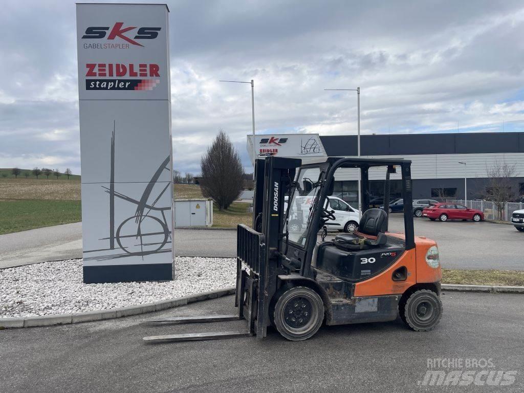 Doosan D30S-5 Carretillas diesel
