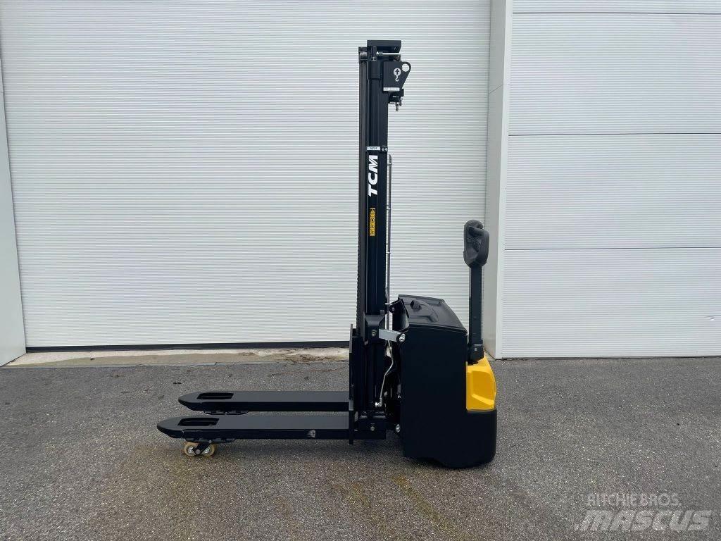 TCM SPW14I-N3 Apiladores eléctricos