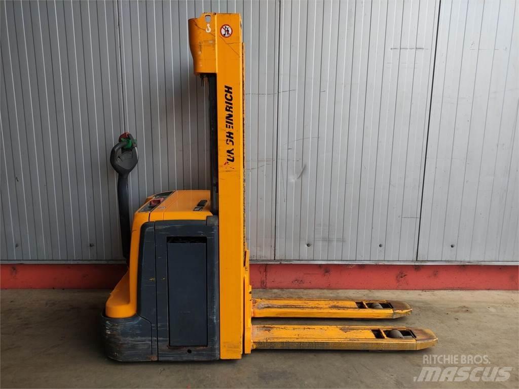 Jungheinrich EJC216Z Apiladores eléctricos