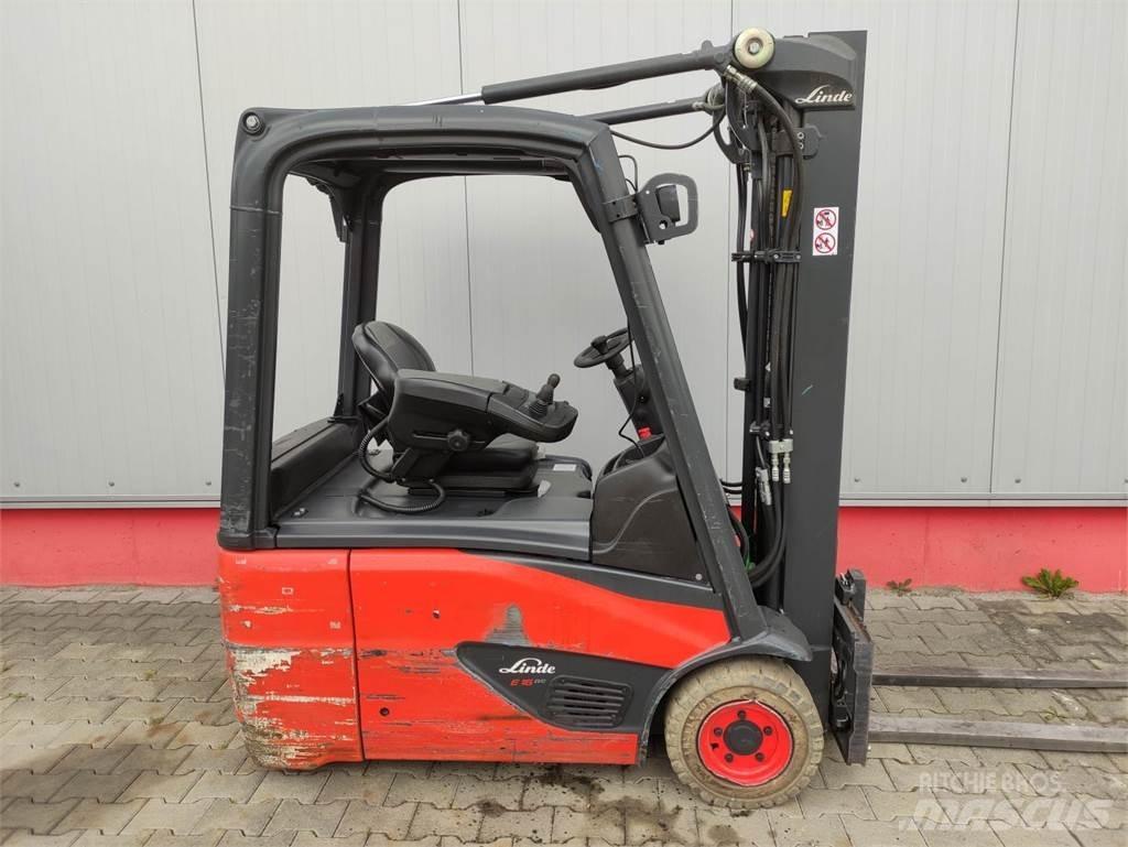 Linde E16-02-386-EVO Carretillas de horquilla eléctrica