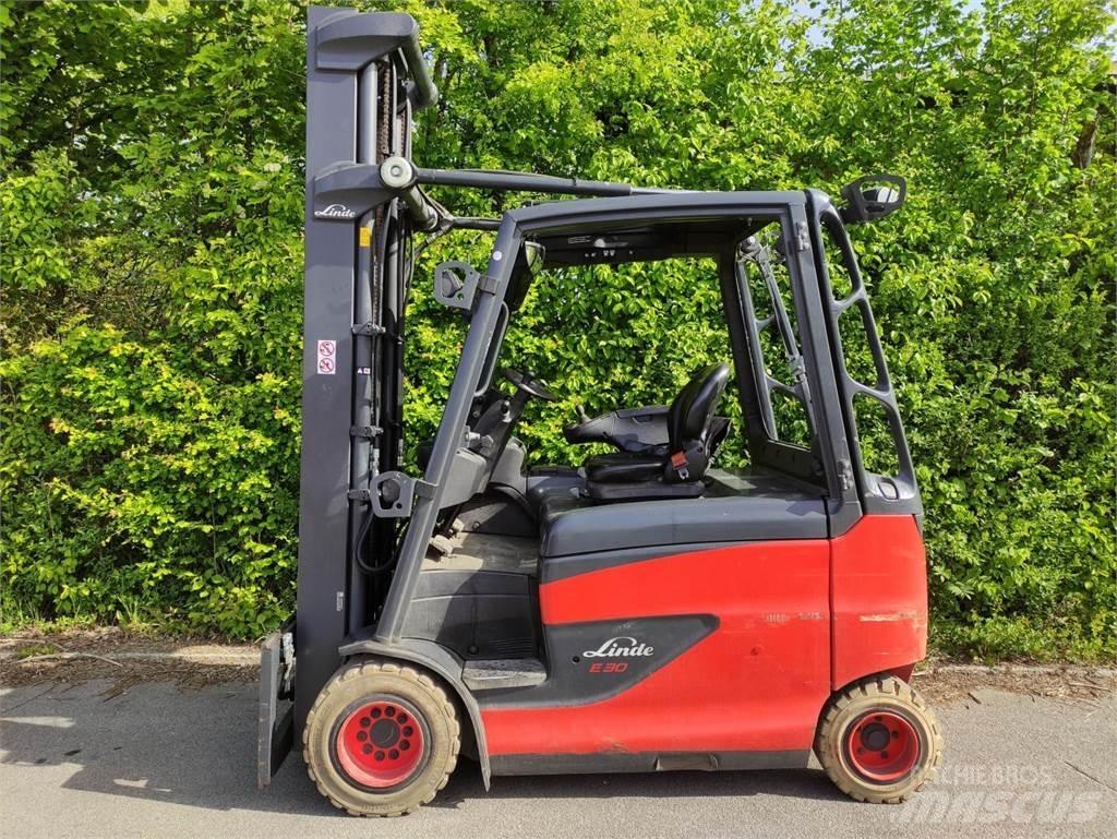 Linde E30HL-01/600-387 Carretillas de horquilla eléctrica