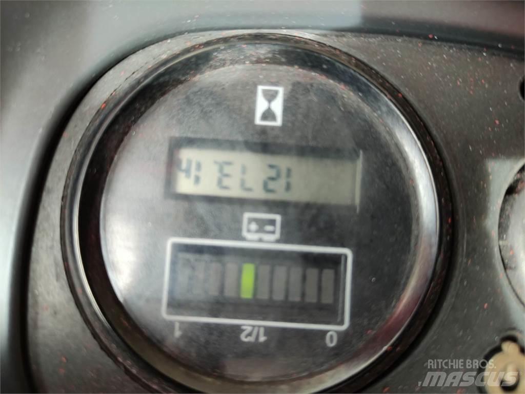 Linde L16-372 (LACK NEU) Apiladores eléctricos