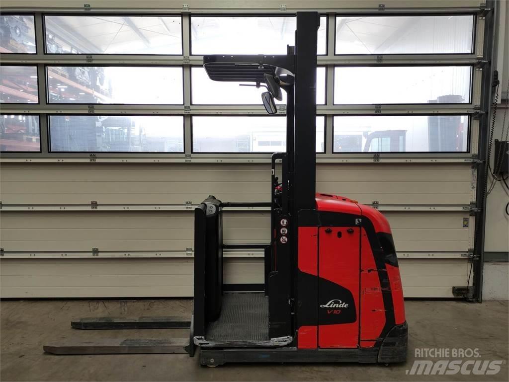 Linde V10-02 Recogepedidos de gran altura