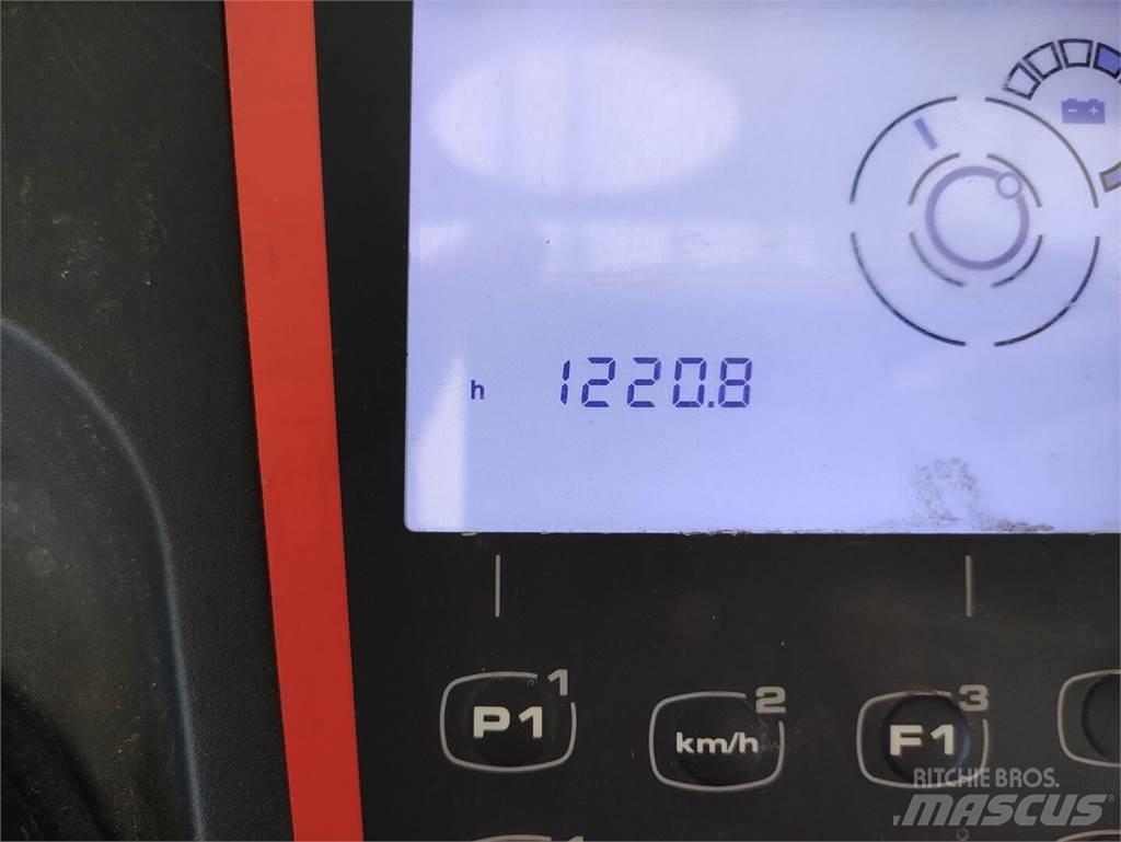 Linde V10-02 Recogepedidos de gran altura