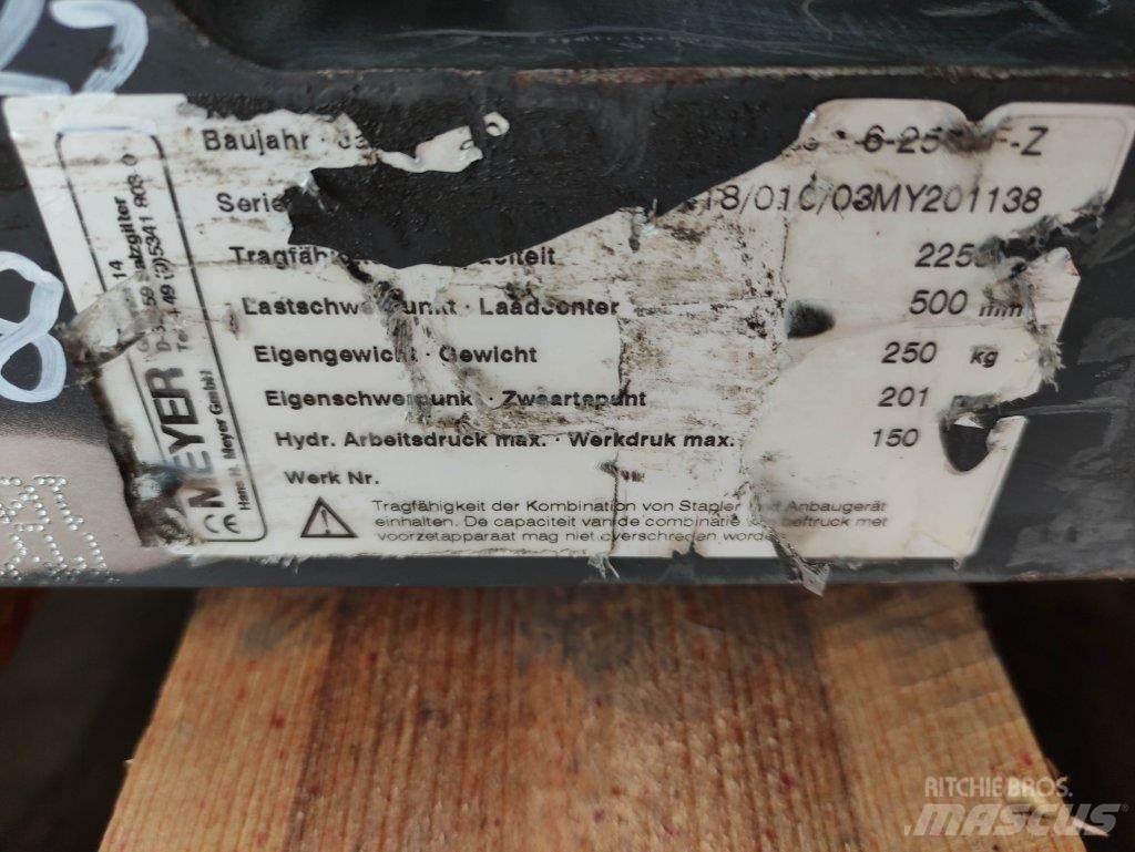 Meyer 6-2504F-Z Almacenaje - Otros