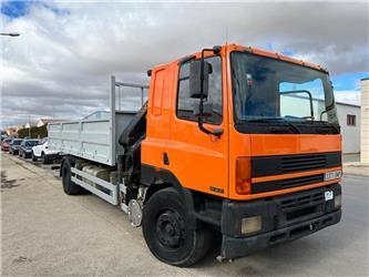 DAF 85.330 Volquete y Grúa