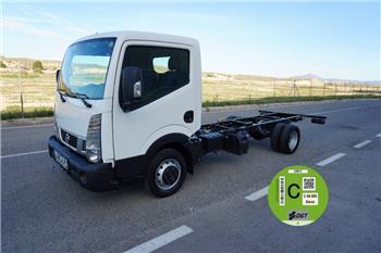 Nissan NT400 35.15 EN CHASIS