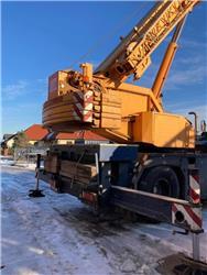 Liebherr LTM 1050