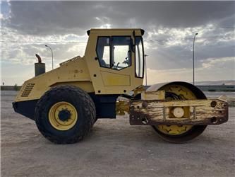 Bomag BW 211 D-3