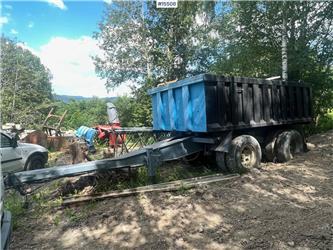 Maur trailer