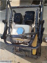 Atlas Copco LF75 FORWARD PLATE COMPATOR