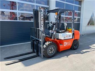  Dieselstapler 3000kg, 3000mm Gabelstapler