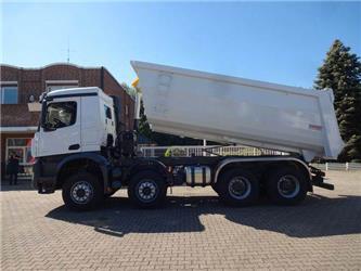 Mercedes-Benz 4142 Arocs M-Kipper 20m³ 8x4