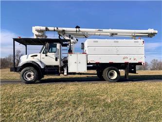 International 7300